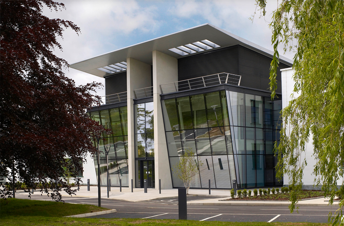 Commercial | Avi Contracts Ltd